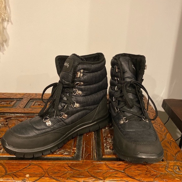 Cheeks Winter Boot - Picture 4 of 5